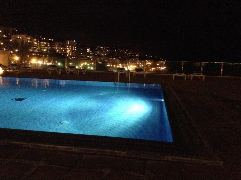 Apartamentos Do Mar Funchal Bagian luar foto
